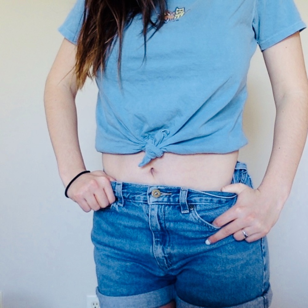 Peace blue crop Top! - Picture 7 of 7
